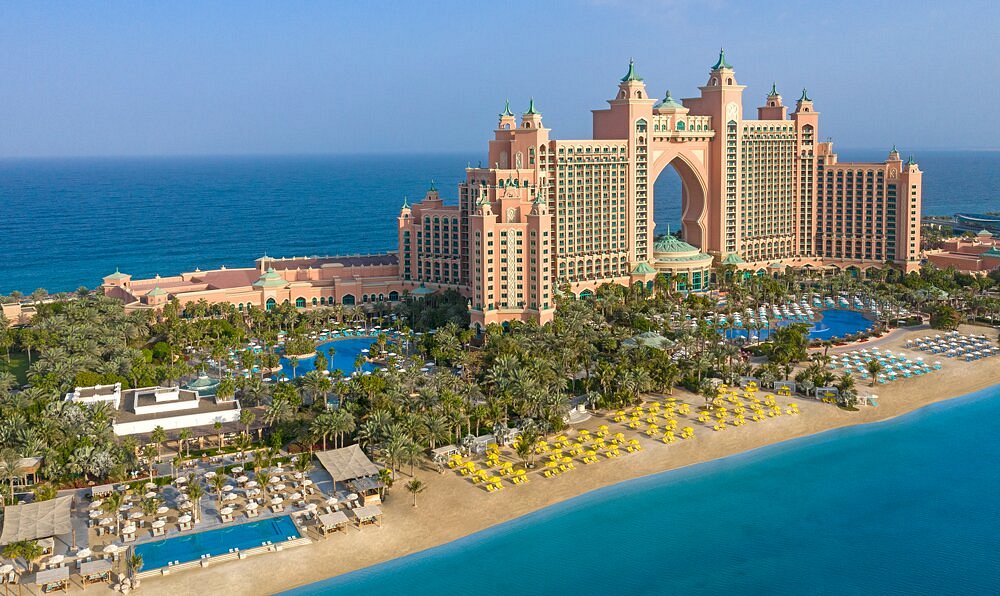 Top 10 Most Booked Luxury Hotels in the UAE – 2025 Update
